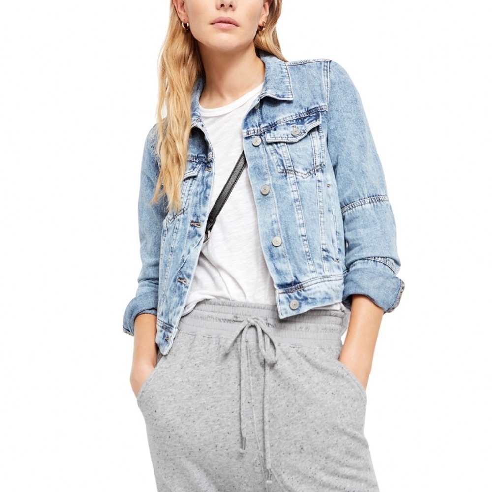 Free People Rumors Denim Jacket Indigo Blue Light Wash Cropped XS OB809197 NEW